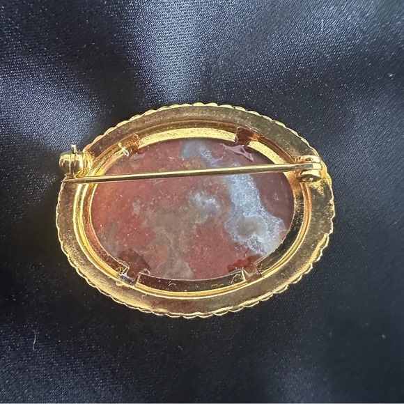 Vintage Agate Or Carnelian Brooch - Picture 4 of 5